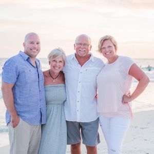 Meet your Posher, Tom